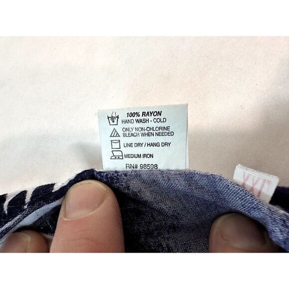 Koko Knot Hawaiian Shirt Purple Floral Rayon - Size XXL - Picture 4 of 7